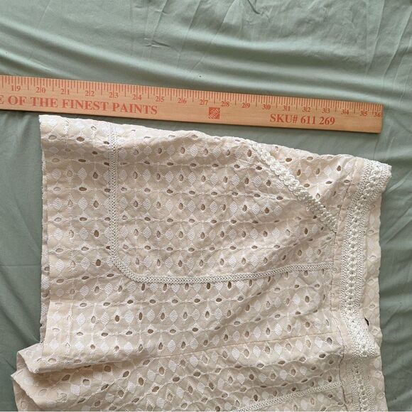 Zara Cream Eyelet Cotton Lace Shorts - Picture 9 of 9